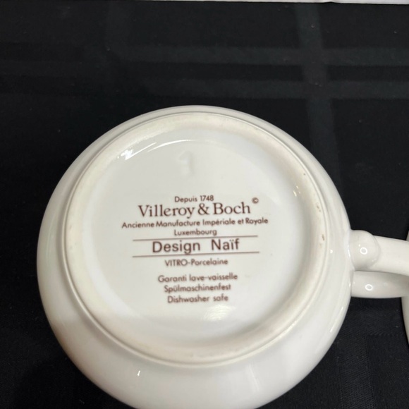 Villeroy and Boch Design Naif Cup and Saucer - Picture 11 of 12